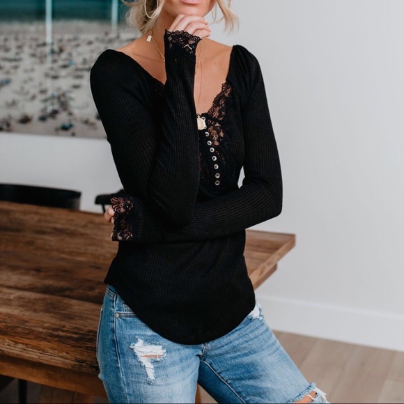 LAST‼️Lace me Up Henley-Black - Picture 3 of 8